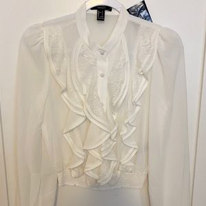 BNWT Dressy Button Up Crop Top